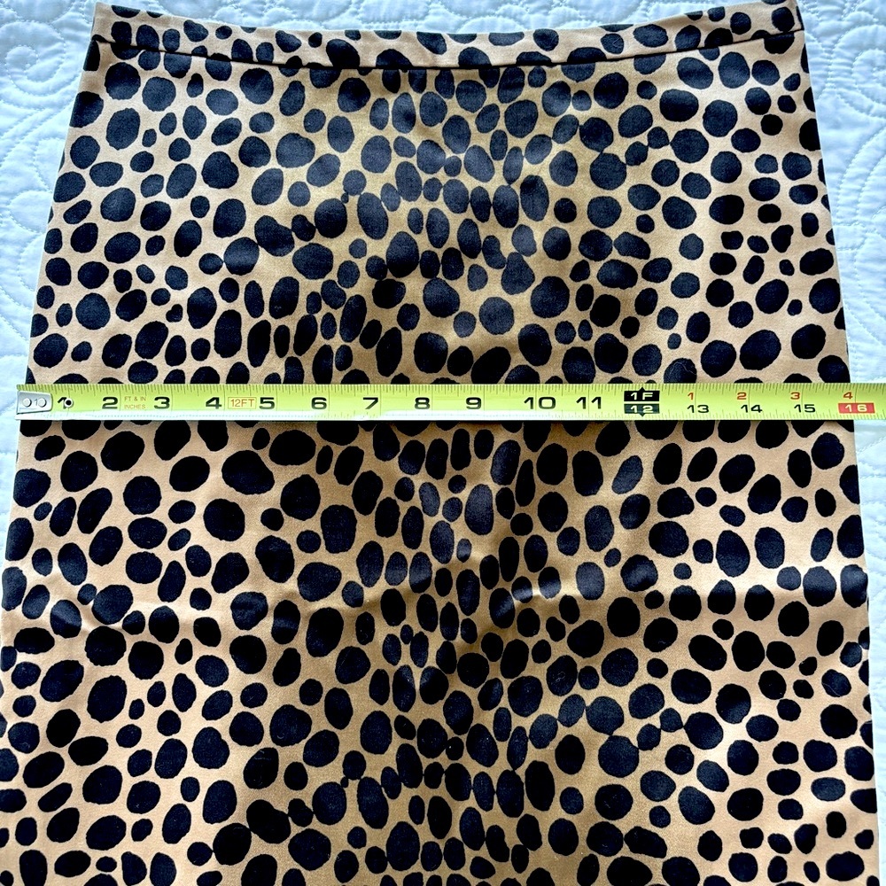 Moschino Leopard Print Pencil Fishtail Skirt in Brown and Tan/Khaki Size 6 US - Picture 5 of 8